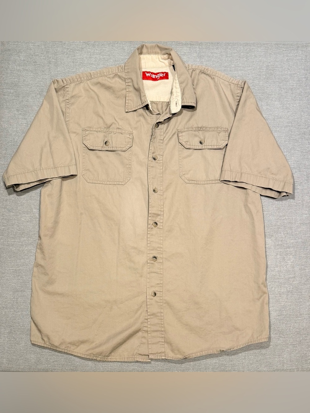 Wrangler Beige Short Sleeve Button-Up Work Shirt